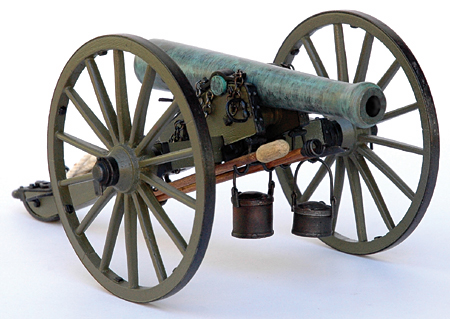 Grapeshot cannon: image from the book "KARL XII: Kungamord!" by Cecilia Nordenkull, Icons of Europe, Brussels.